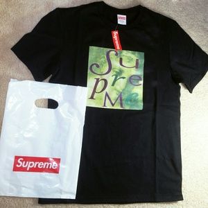 Supreme Tee Size Small